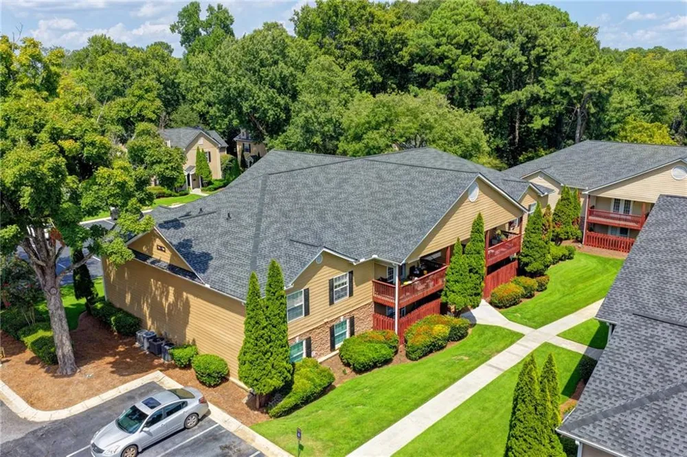 702 Brighton Point Sandy Springs, GA 30328