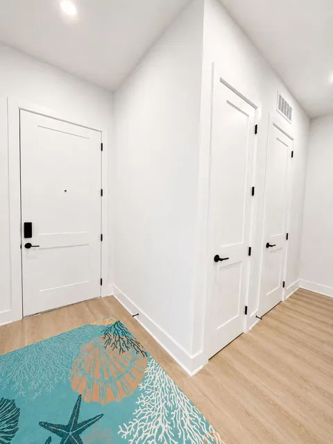 319 The Grove Drive #218