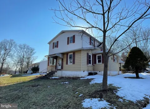 996 ALLENTOWN ROAD