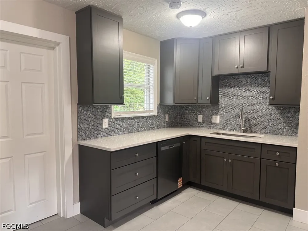 Moreno Avenue Fort Myers, FL 33901