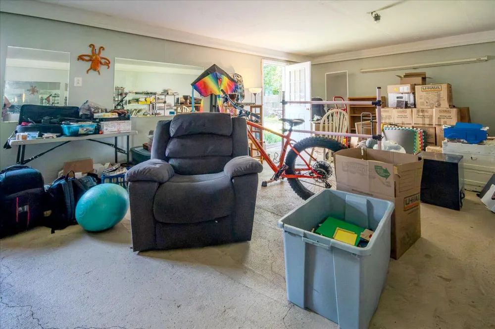 607 Pine Street Manistee, MI 49660