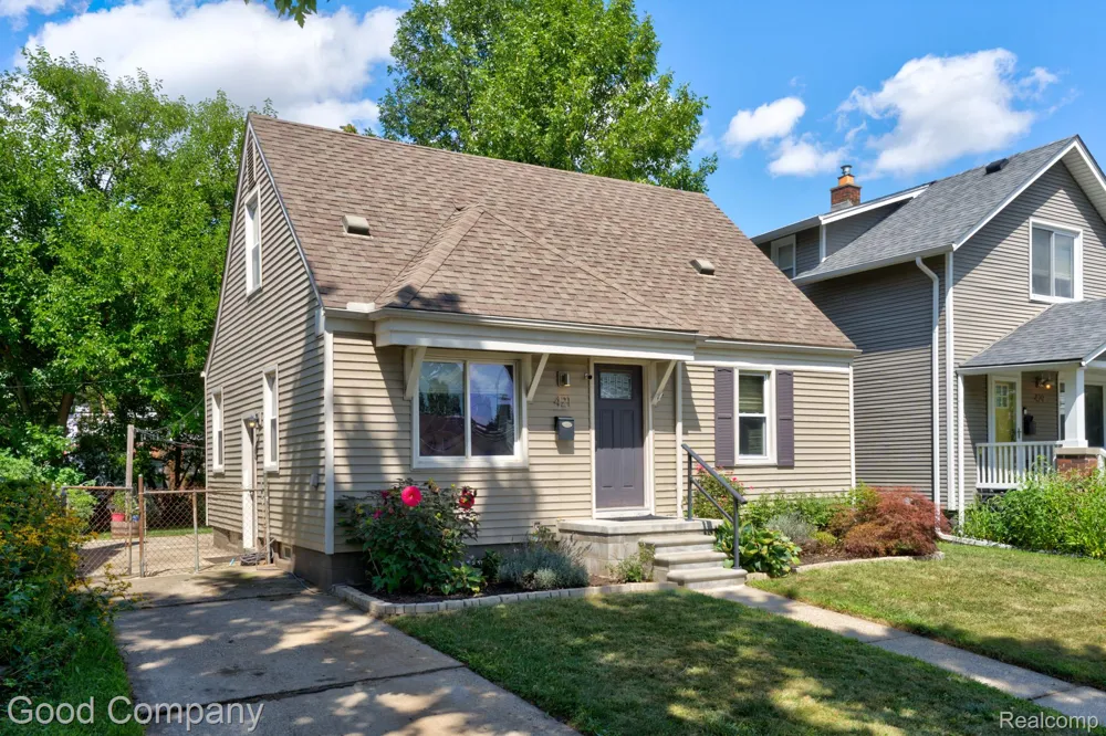 421 Channing Street Ferndale City, MI 48220