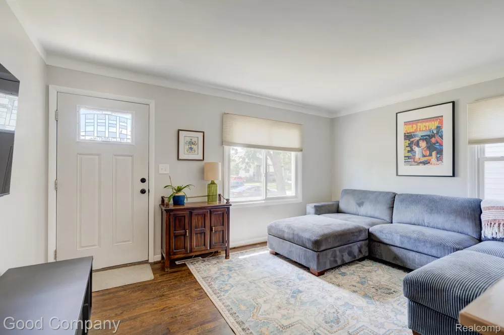 421 Channing Street Ferndale City, MI 48220