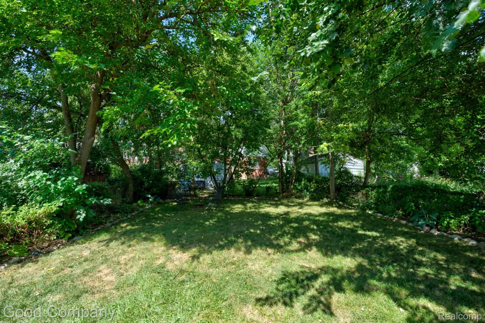 421 Channing Street Ferndale City, MI 48220