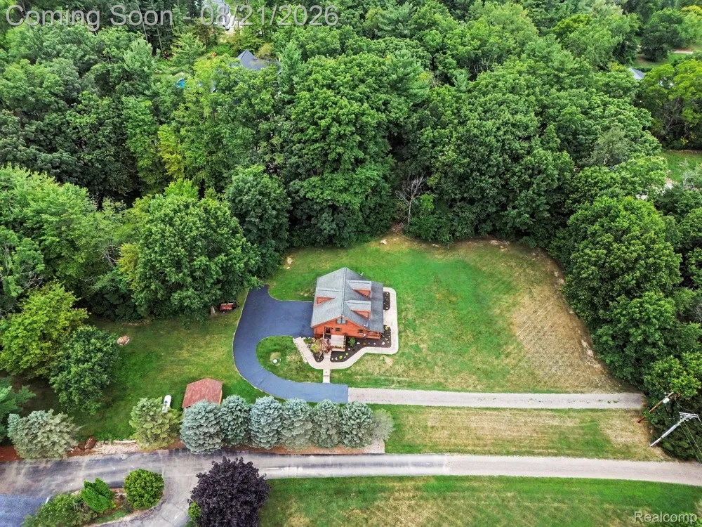 11412 Germany Road Tyrone Township, MI 48430