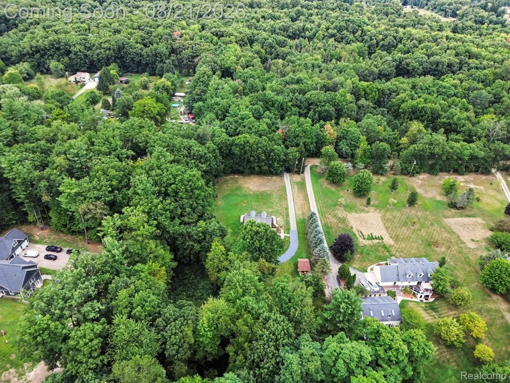 11412 Germany Road Tyrone Township, MI 48430