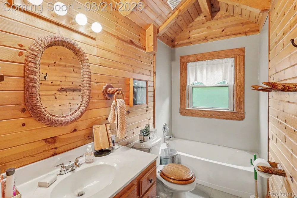 11412 Germany Road Tyrone Township, MI 48430