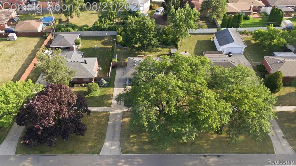 38477 Ann Arbor Trail Livonia City, MI 48150