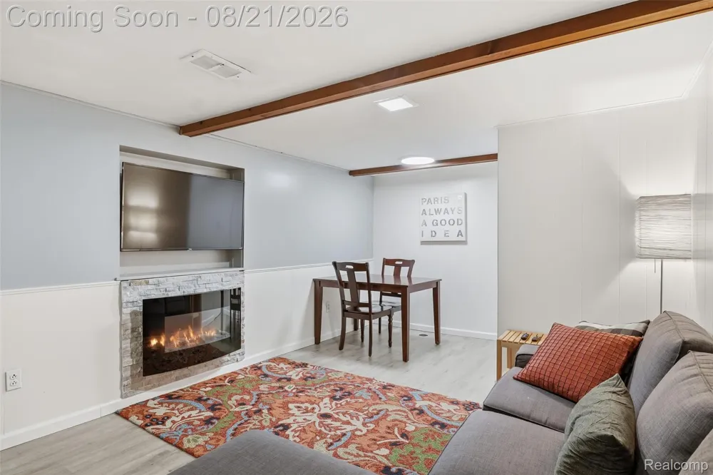 38477 Ann Arbor Trail Livonia City, MI 48150