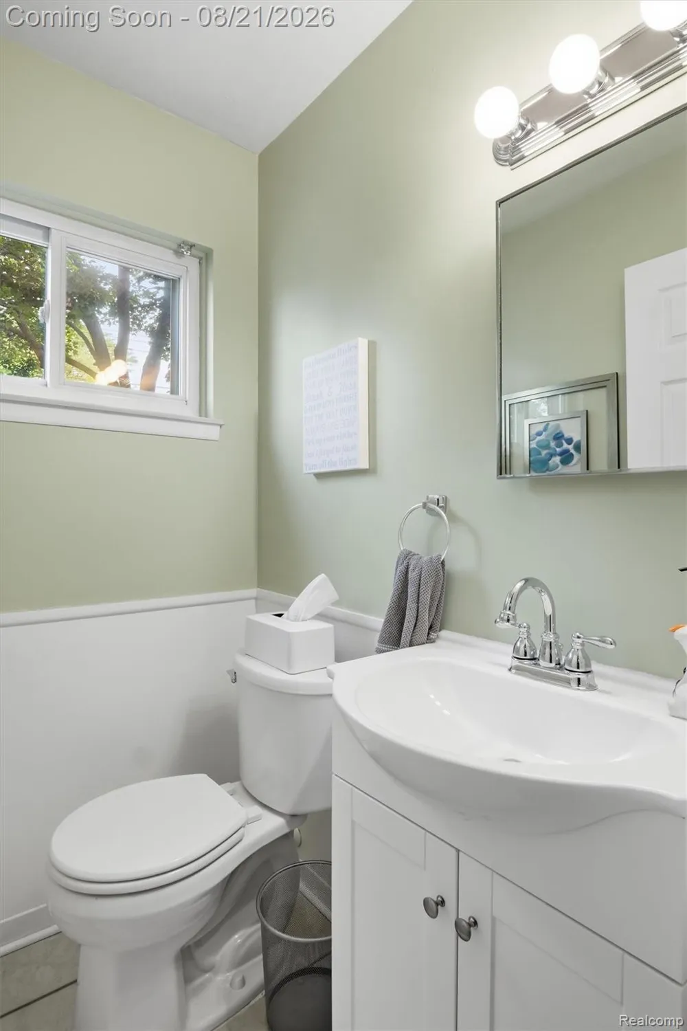 38477 Ann Arbor Trail Livonia City, MI 48150