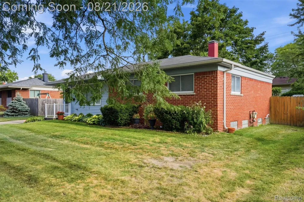 38477 Ann Arbor Trail Livonia City, MI 48150