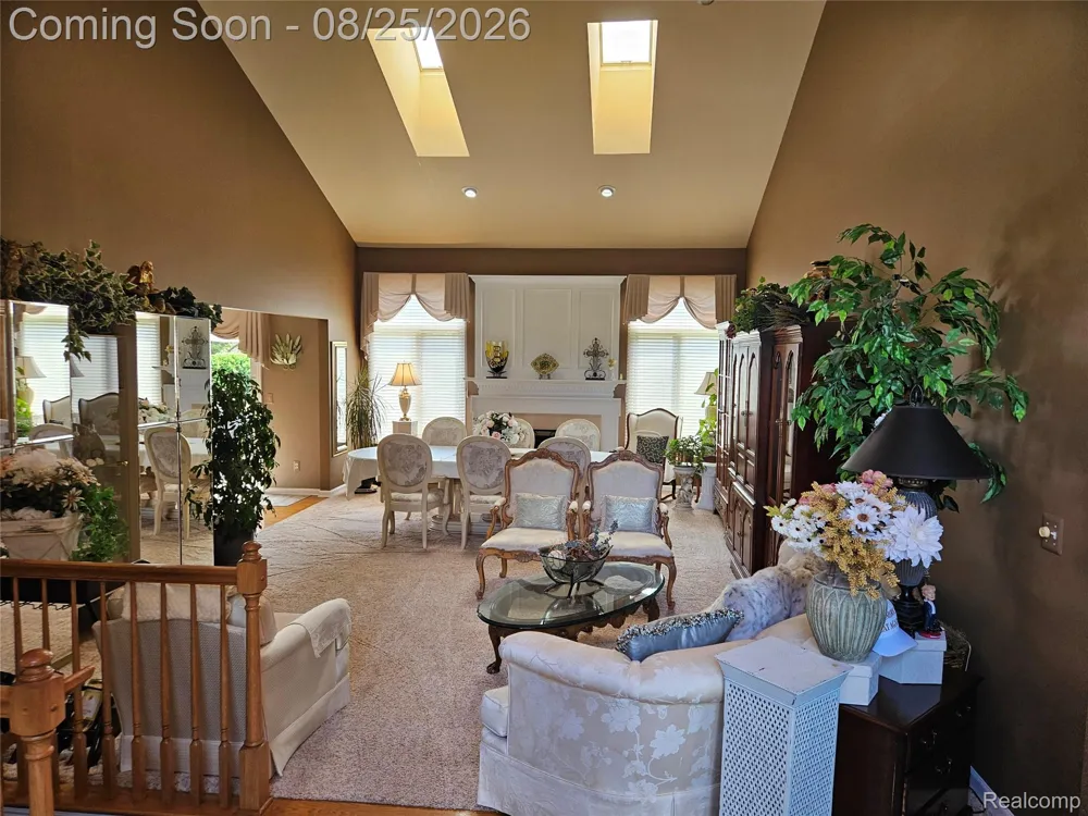 20578 Hillsboro Drive Macomb Township, MI 48044