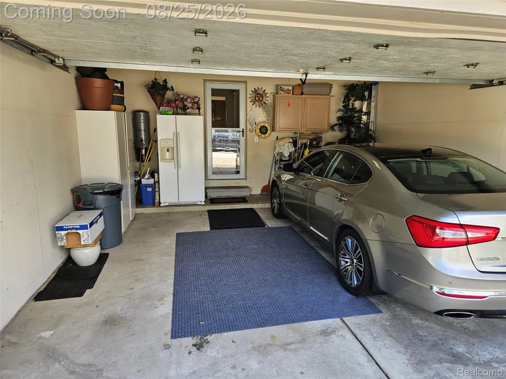 20578 Hillsboro Drive Macomb Township, MI 48044
