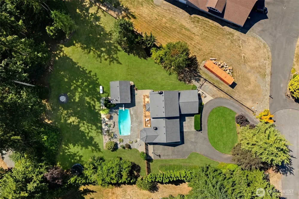 25717 SE 398th Street Enumclaw, WA 98022