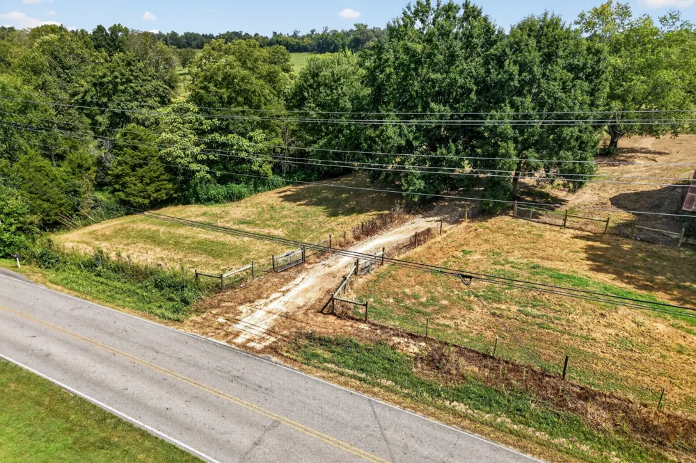 5520 Academy Rd Cookeville, TN 38506