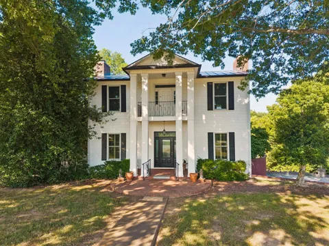 1668 Old Lewisburg Hwy