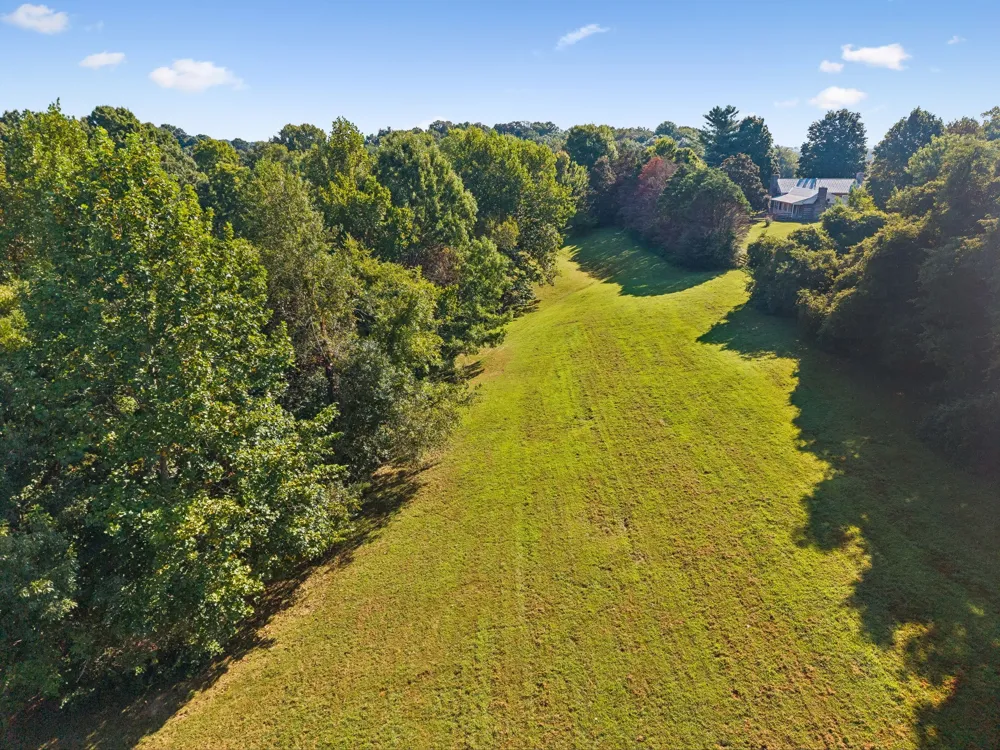 1668 Old Lewisburg Hwy Columbia, TN 38401