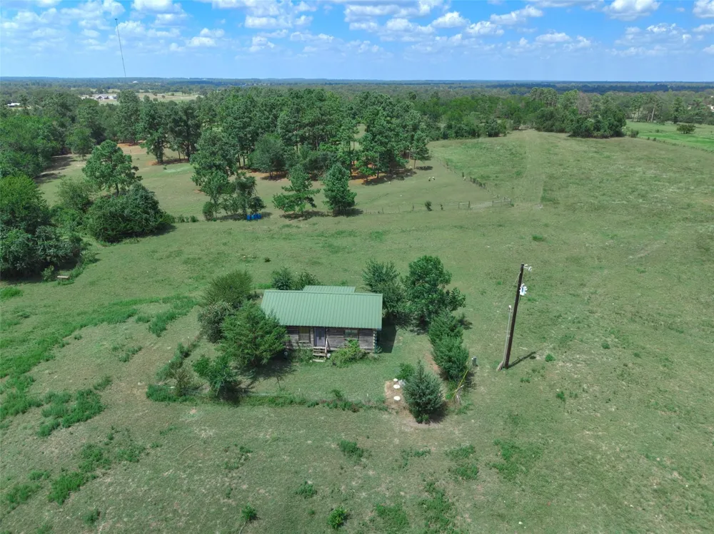 Davis Road Huntsville, TX 77320