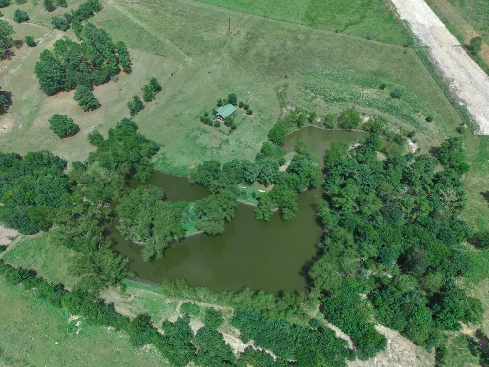 Davis Road Huntsville, TX 77320