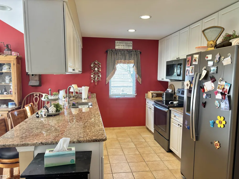 34904 Chickadee Ridge Ridge Richmond City, MI 48062