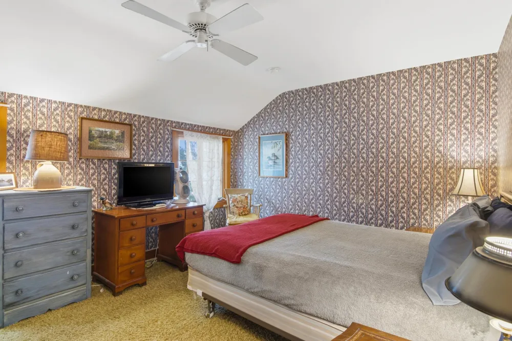 7356 SE Torch Lake Drive Helena Township, MI 49612