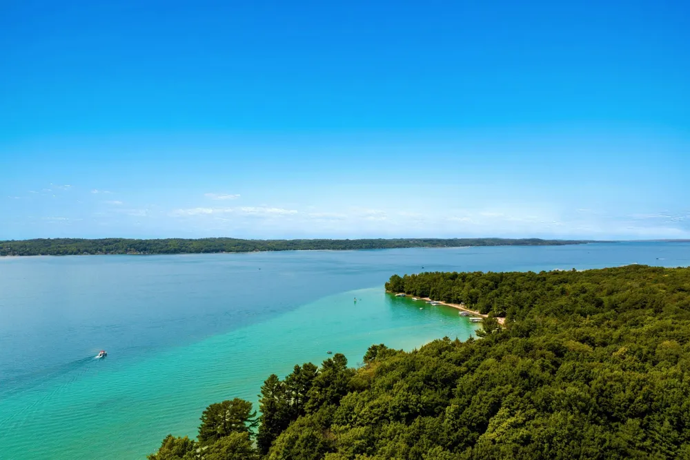 7356 SE Torch Lake Drive Helena Township, MI 49612