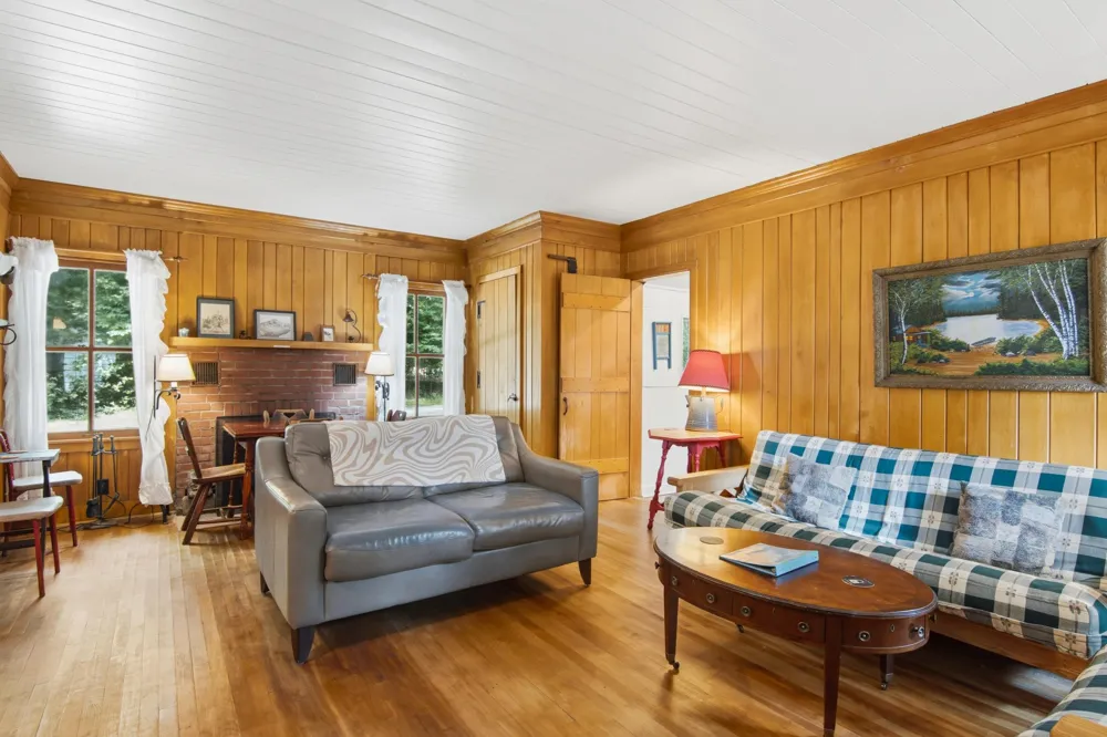 7356 SE Torch Lake Drive Helena Township, MI 49612
