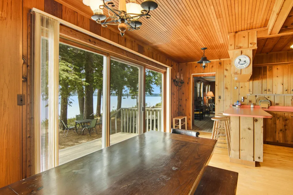 7356 SE Torch Lake Drive Helena Township, MI 49612