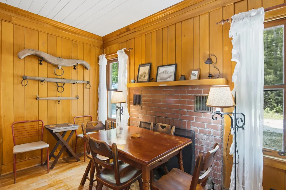 7356 SE Torch Lake Drive Helena Township, MI 49612