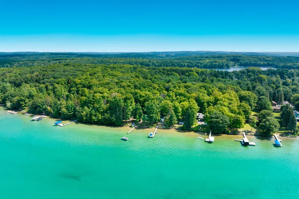 7356 SE Torch Lake Drive Helena Township, MI 49612