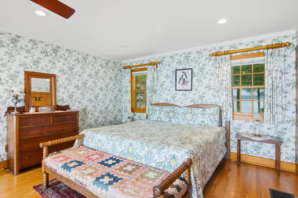 7356 SE Torch Lake Drive Helena Township, MI 49612