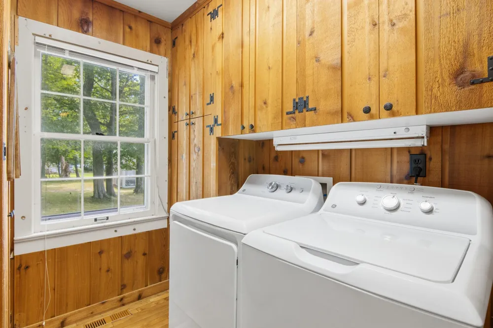 7356 SE Torch Lake Drive Helena Township, MI 49612