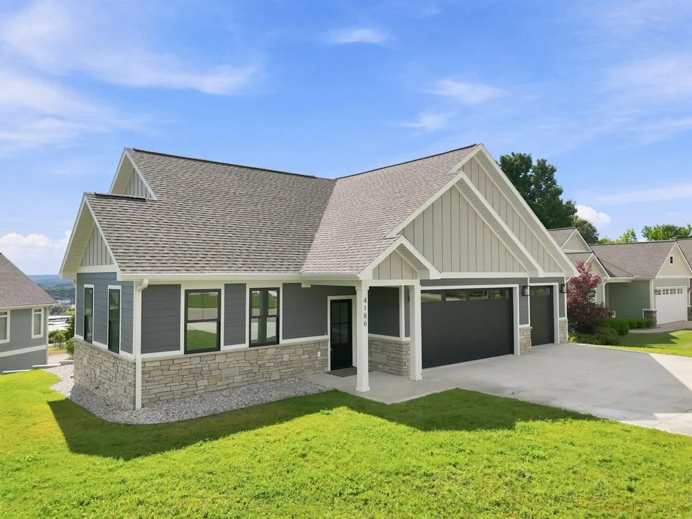 4186 Aquila Court Garfield Charter Township, MI 49684