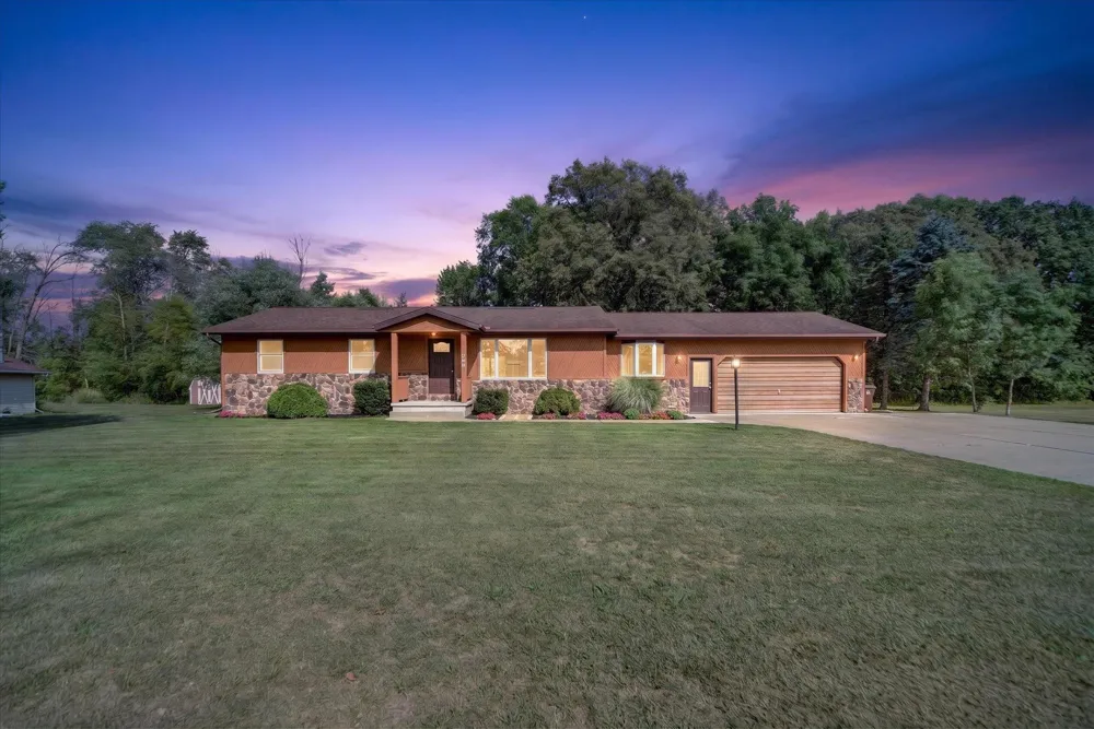 214 Reed Street Ashley Village, MI 48806