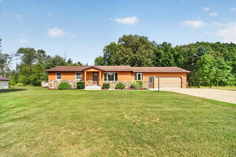 214 Reed Street Ashley Village, MI 48806