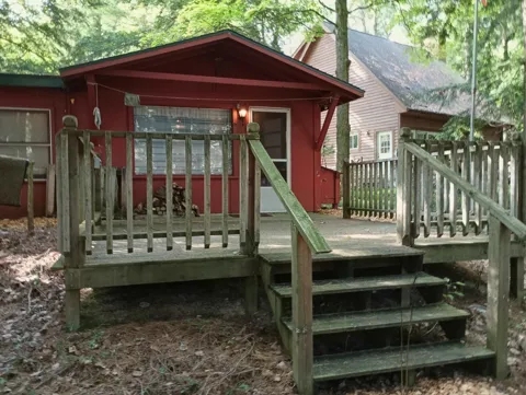 15330 Roaring Brook