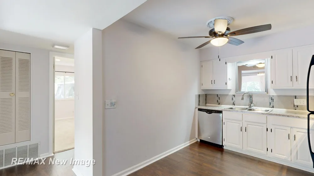 104 Provincial Court Saginaw Charter Township, MI 48638