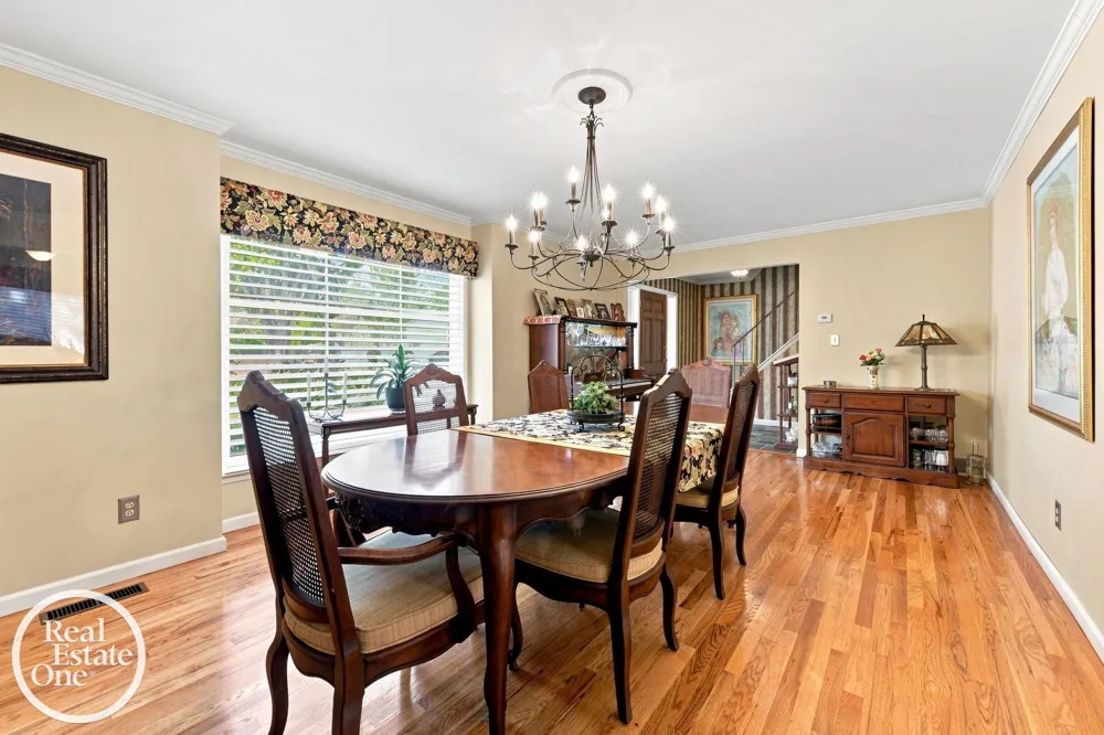 38308 Hidden Lane Clinton Charter Township, MI 48036
