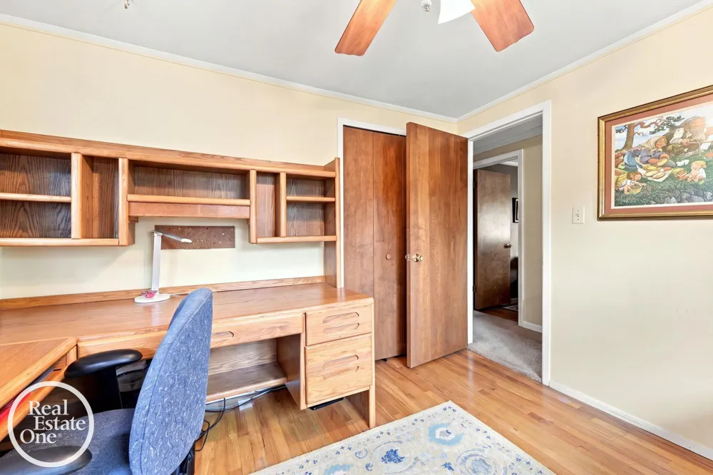 38308 Hidden Lane Clinton Charter Township, MI 48036