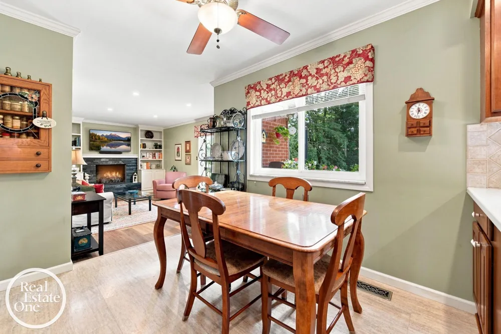 38308 Hidden Lane Clinton Charter Township, MI 48036