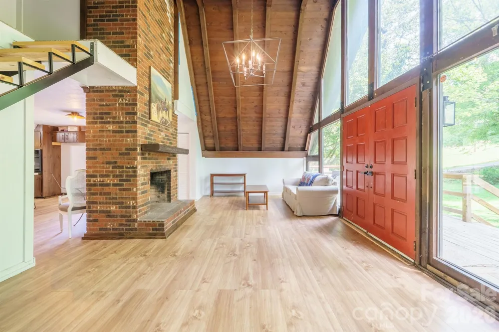 2776 US 64 Highway Morganton, NC 28655