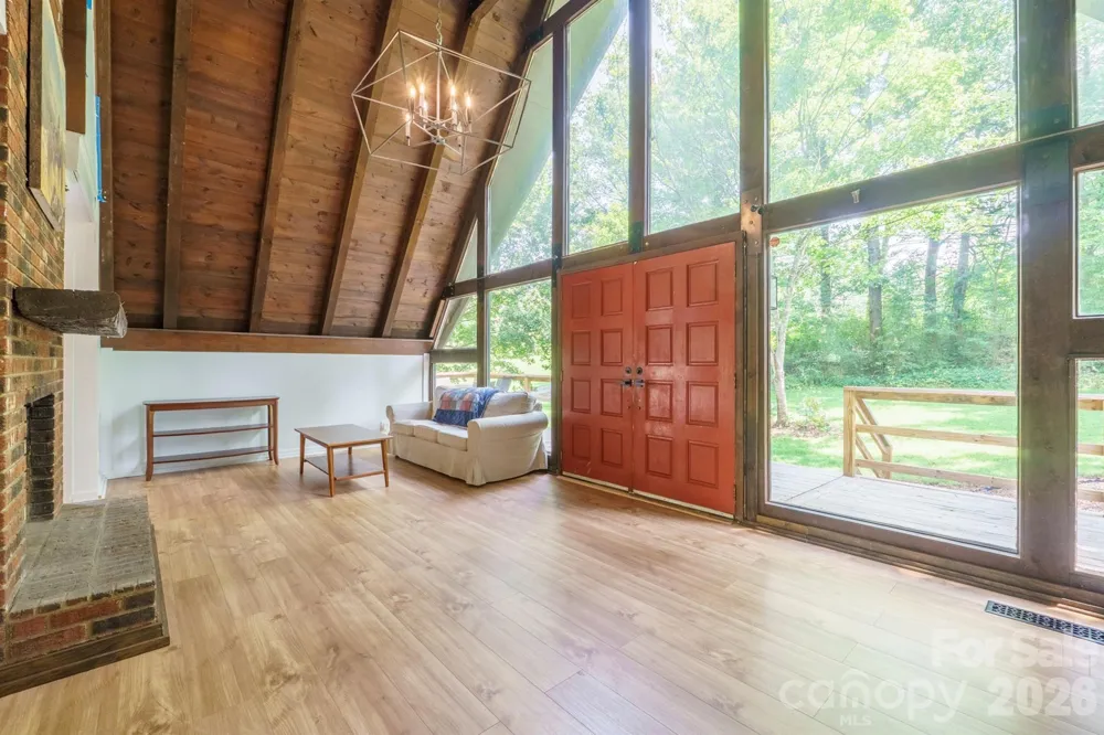 2776 US 64 Highway Morganton, NC 28655