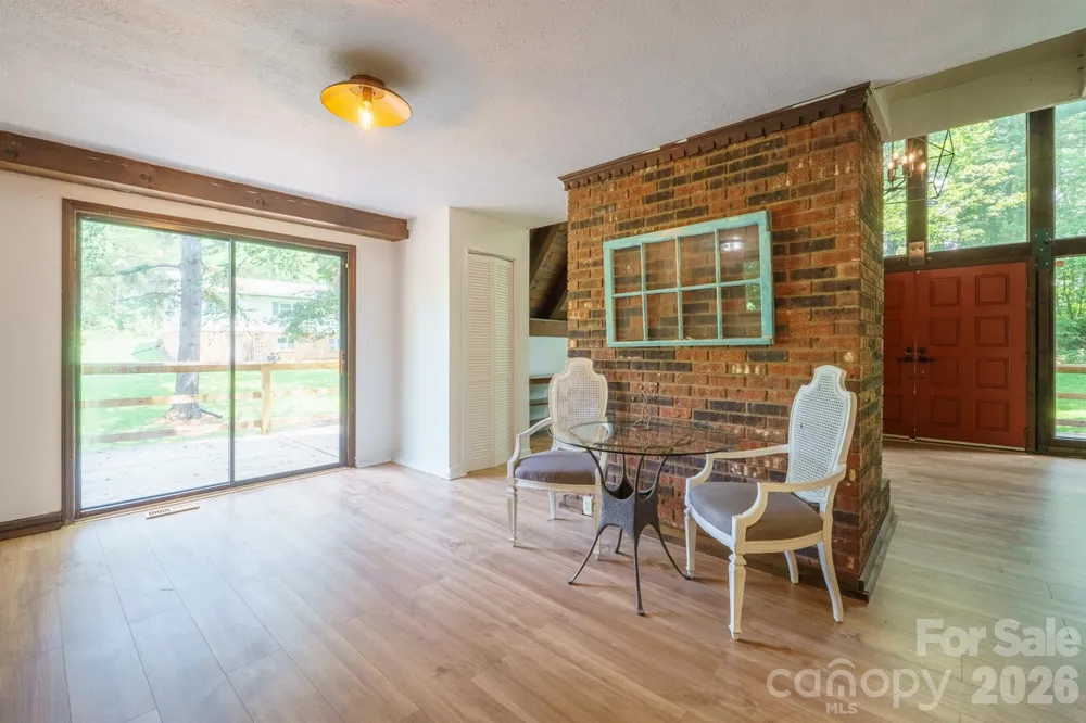 2776 US 64 Highway Morganton, NC 28655