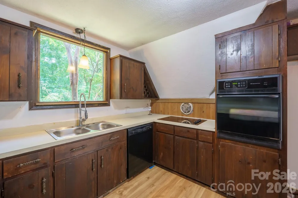 2776 US 64 Highway Morganton, NC 28655