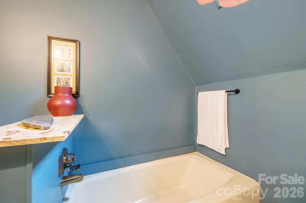 2776 US 64 Highway Morganton, NC 28655