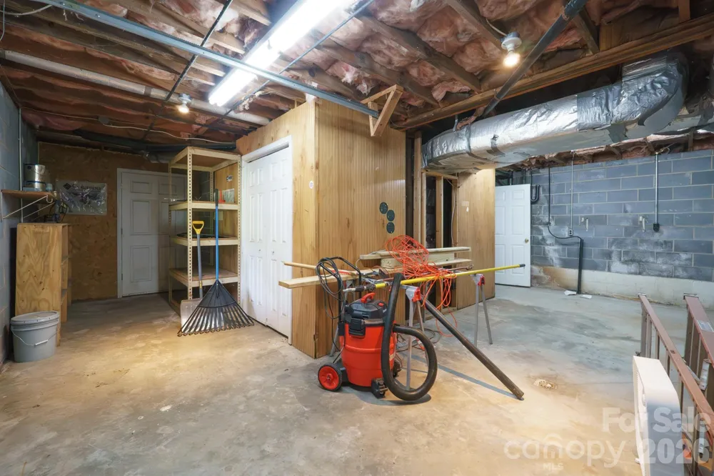 2776 US 64 Highway Morganton, NC 28655