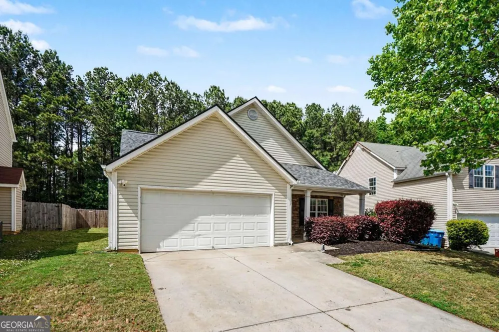315 Shadowbrooke CIR Loganville, GA 30052