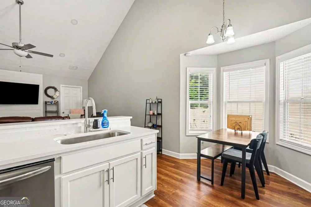 315 Shadowbrooke CIR Loganville, GA 30052