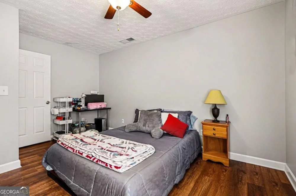 315 Shadowbrooke CIR Loganville, GA 30052