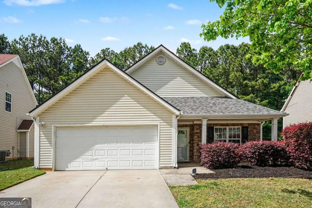 315 Shadowbrooke CIR Loganville, GA 30052